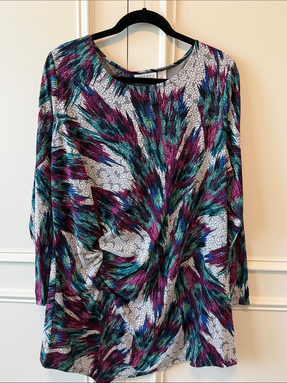 Attitudes by Renee Teal Purple Long-Sleeve Scoop Neck Top